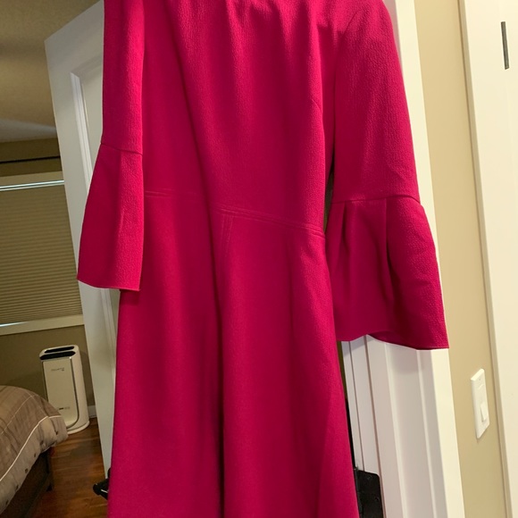 Eliza J Bell Sleeve Dress - Picture 3 of 5